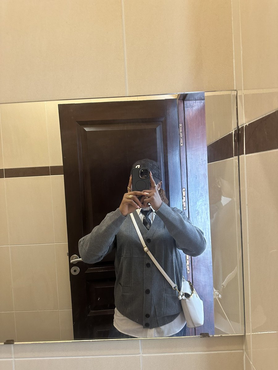 VICTORIA✨ tweet media