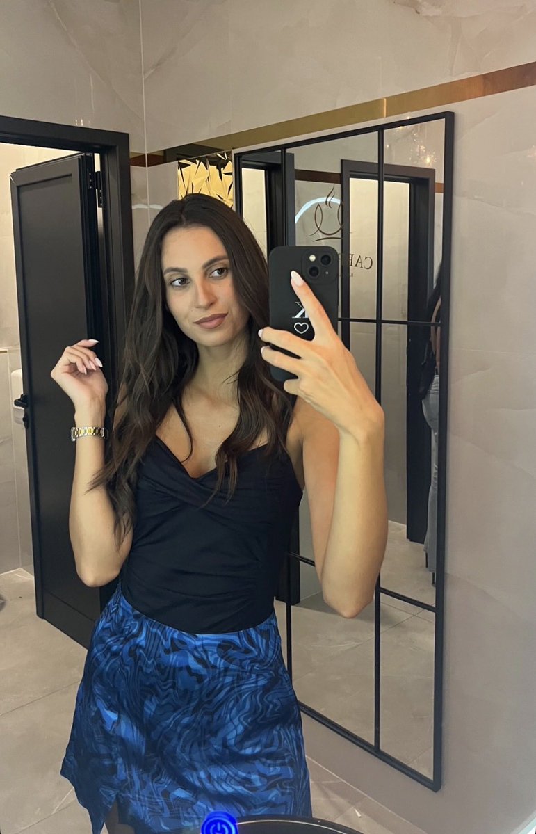 katja tweet media