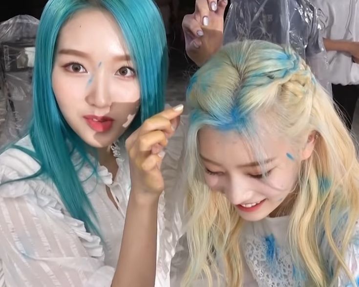 old loona pics tweet media