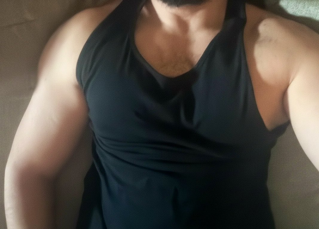 kiffeur_cho7_'s tweet photo. Saturday chill after a big workout https://t.co/Sf191fyoos