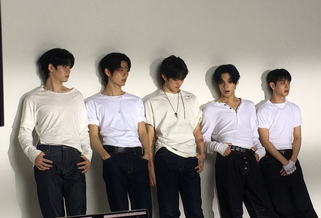Why is hanbin the only one serving cunt