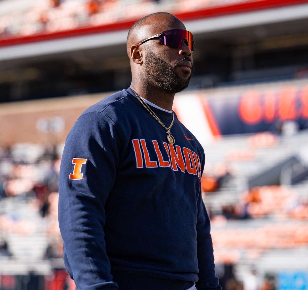 LosTalksPats's tweet image. Former #Patriots RB James White shared this with me when I asked him about second-round pick Gabe Jacas:

“He’s a good person. Tough and very physical player. Practices hard and is a good leader as well.”

White was the assistant RBs coach at Illinois during the 2025 season.