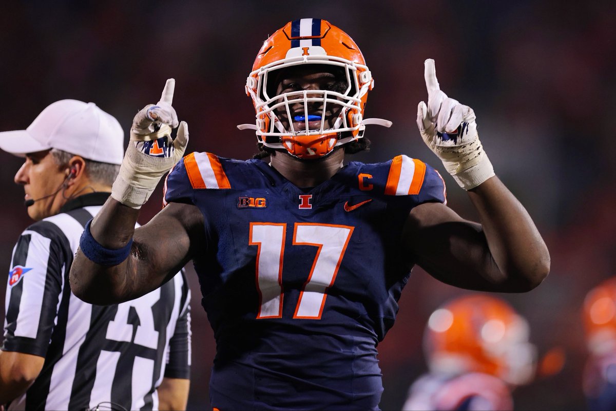 LosTalksPats's tweet image. Former #Patriots RB James White shared this with me when I asked him about second-round pick Gabe Jacas:

“He’s a good person. Tough and very physical player. Practices hard and is a good leader as well.”

White was the assistant RBs coach at Illinois during the 2025 season.