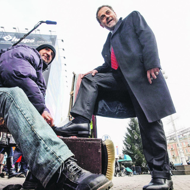 Cipele koje su zagrepčane koštale novaca i desetljeća nepovratno izgubljenih.