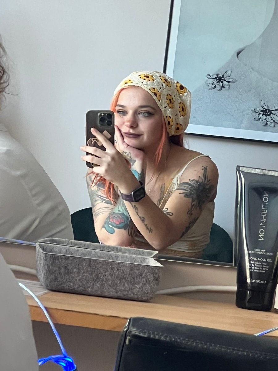 Hurona Rolera🌻• tweet media