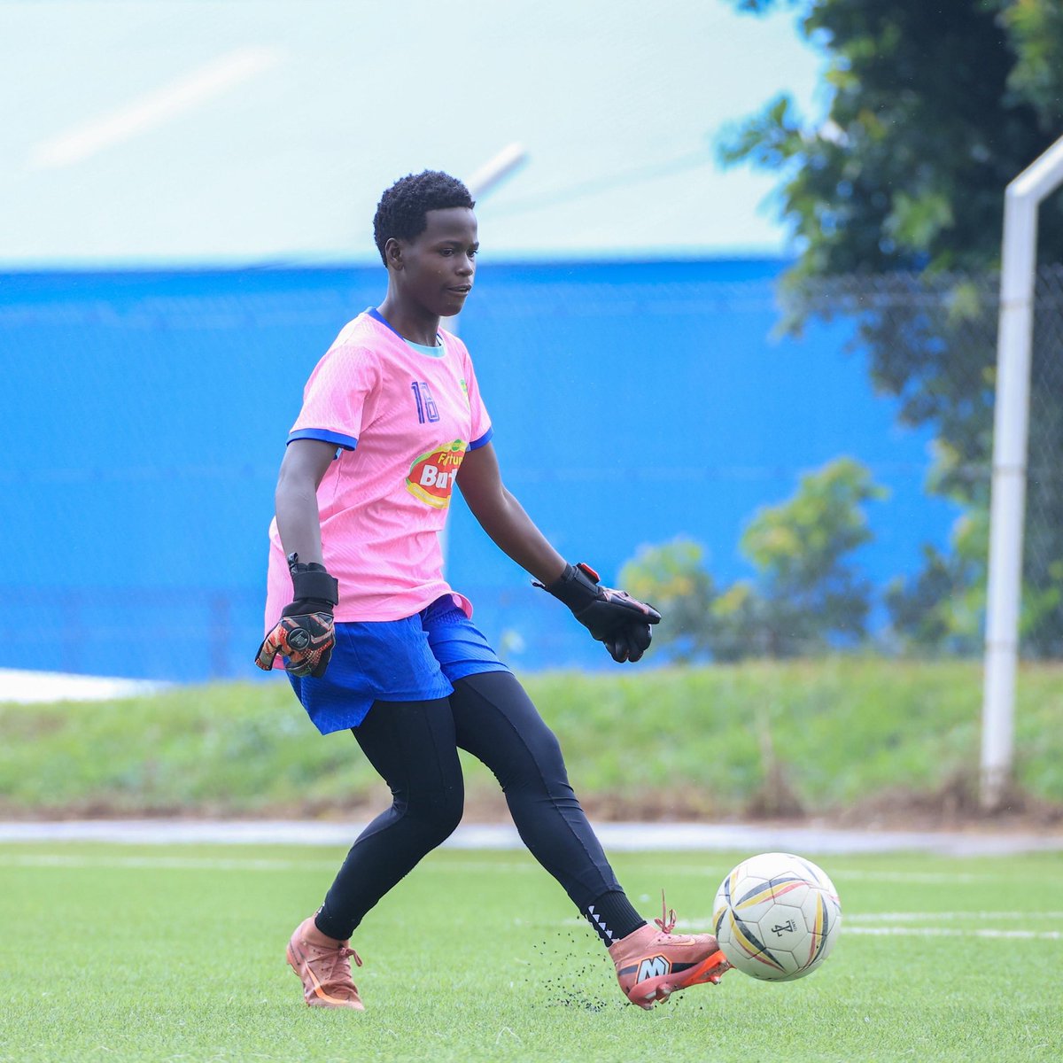 BUL Women football club tweet media