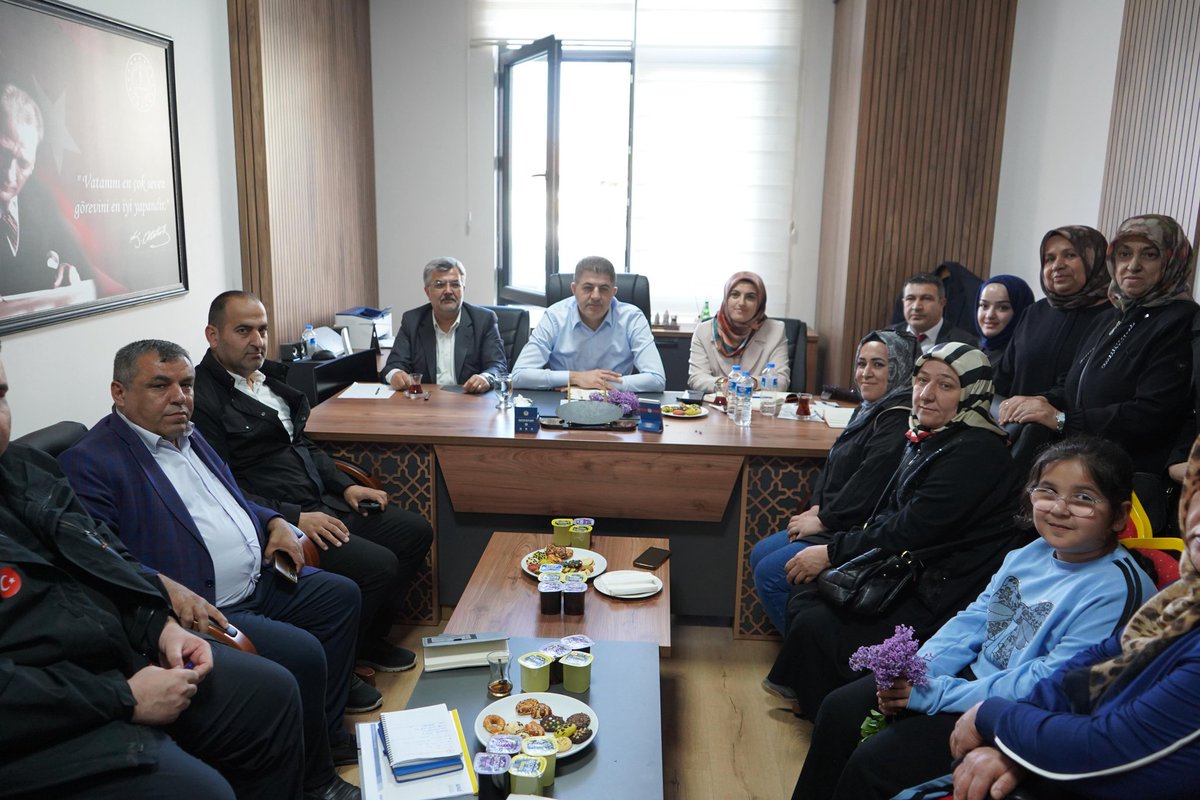 Milletvekili İshak Şan Halk Buluşmalarında Vatandaşlarla Bir Araya Geldi haberadiyaman.com.tr/milletvekili-i… <a href="/HaberAdiyaman1/">haberadiyaman.com.tr</a> aracılığıyla
<a href="/RTErdogan/">Recep Tayyip Erdoğan</a> <a href="/abuyukgumus/">Ahmet Büyükgümüş</a> <a href="/Akparti/">AK Parti</a> <a href="/hakanaksu058/">Hakan AKSU 🇹🇷</a> <a href="/farukaytek/">Faruk Aytek</a> <a href="/dr_ishaksan/">Doç.Dr.İshak Şan</a>
<a href="/TBMMresmi/">TBMM</a> 
<a href="/avekremcadir/">Ekrem ÇADIR</a>  <a href="/m_fatiholgun/">Mehmet Fatih OLGUN</a>