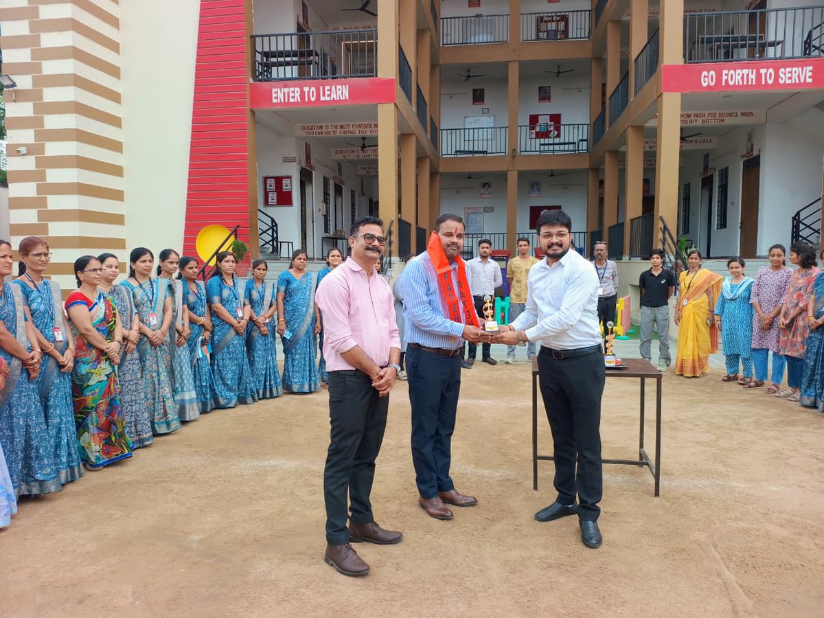 netaji_kareport's tweet image. फतह एकेडमी में एक्सीलेंस ट्रायंगल विषय पर कार्यशाला आयोजित

netajireportcard.com/2026/04/25/fat…

#FatehAcademy #ExcellenceTriangle #Workshop #SkillDevelopment #EducationEvent

Fateh Academy workshop, excellence triangle training, student development program, skill enhancement workshop