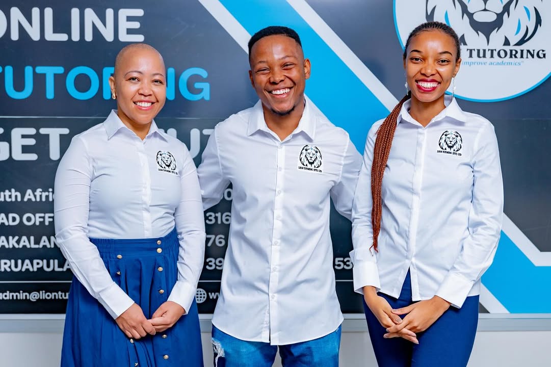 liontutoring's tweet image. 📚🦁 Let’s make learning Fun. 
Get a Tutor :
📞 316 4276 🇧🇼
📞 010 800 1957 🇿🇦 
#liontutoring #tutors #academics