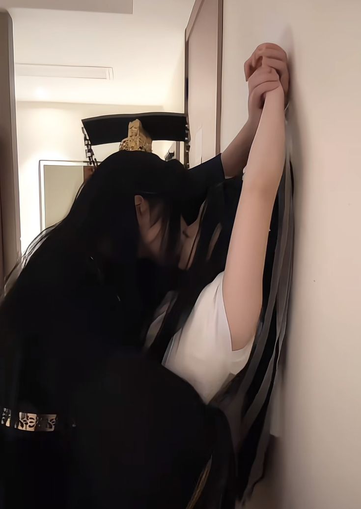 Nocturne Yuri tweet media