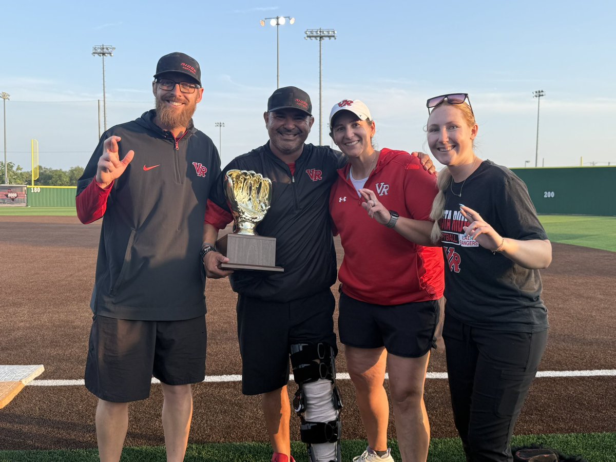 Vista Ridge Softball tweet media