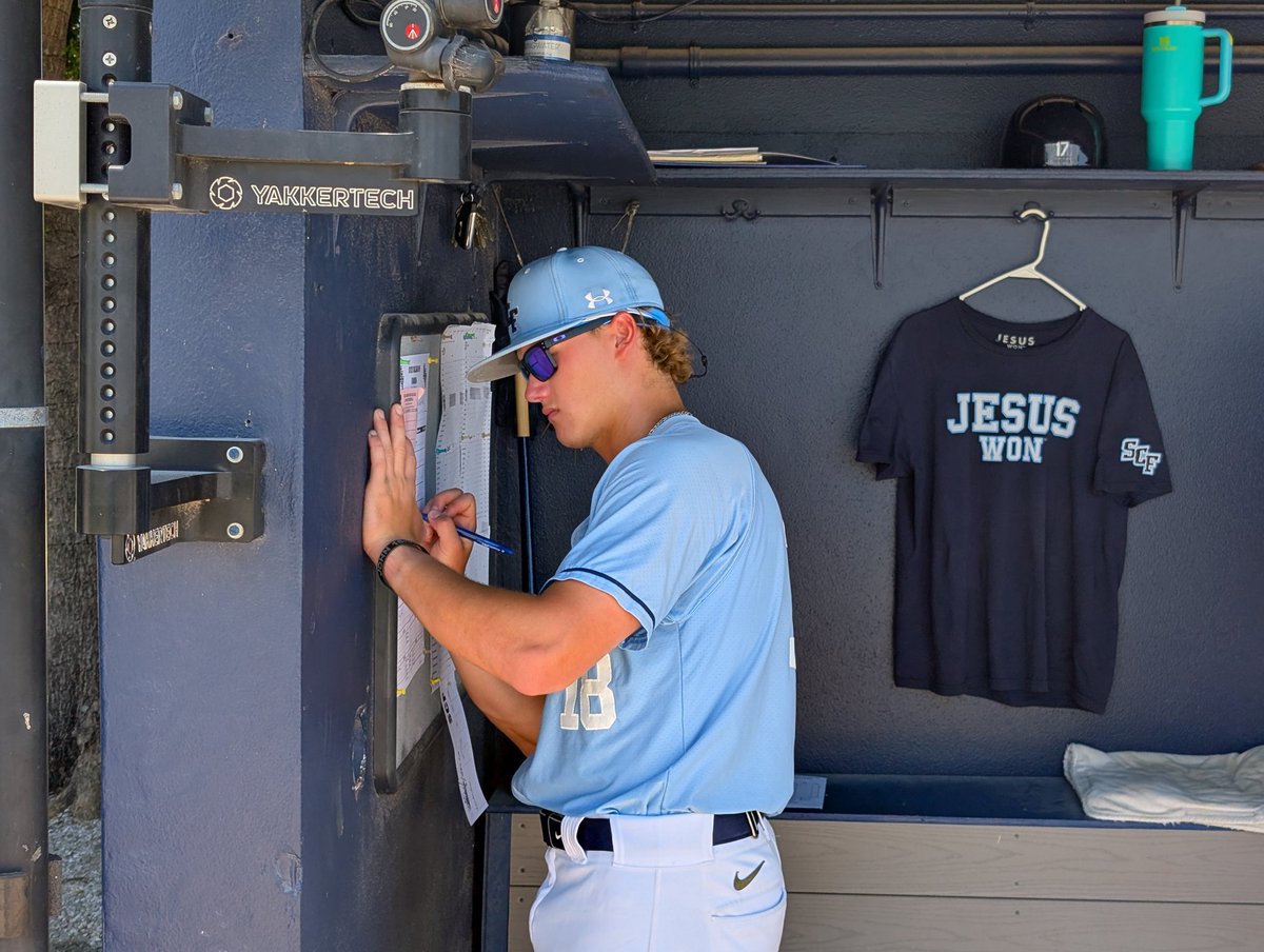 SCFBaseball's tweet photo. Game 1 vs HCC minutes away.  Last home games for MANATEES sophomores today! #TEES https://t.co/C45qtCjY8I