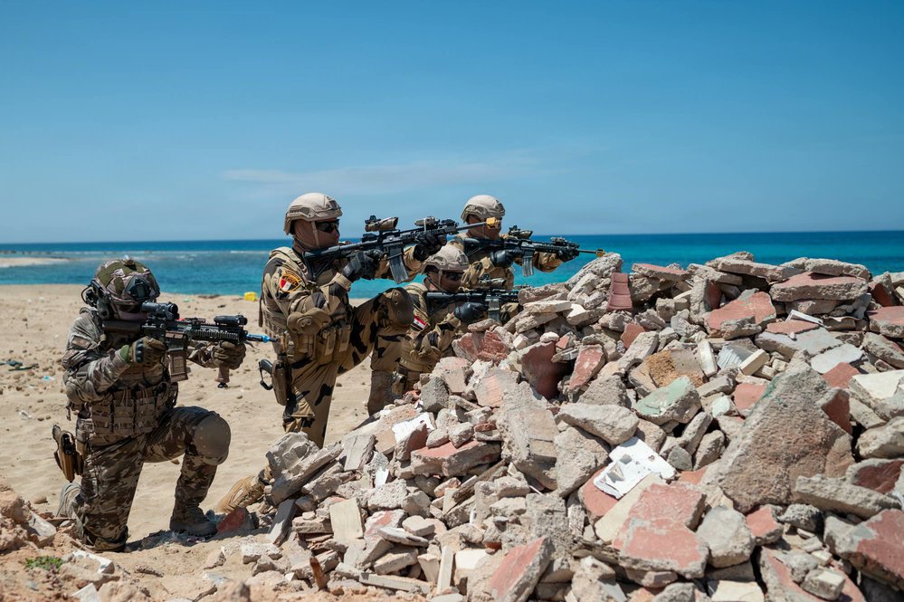 Additional images from the #Flintlock2026 Multinational Exercise in Sirte, #Libya 

Highlighting the particpation of Egyptian Thunderbolt Commandos alongside Operators from #Turkish , #Italian and Libyan SOF.

#Egypt 
#Unit999