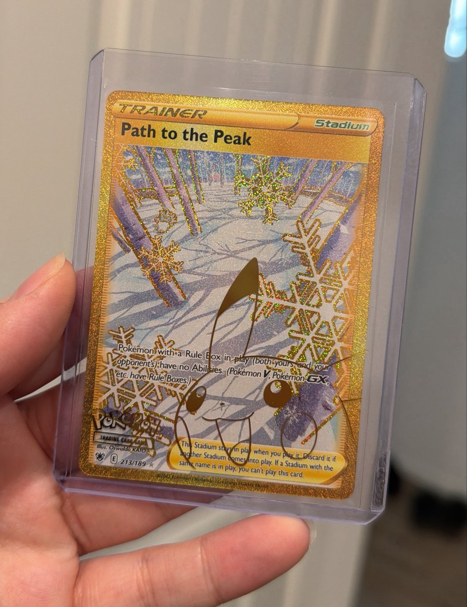 I have wanted this card ever since I laid eyes on it back in 2022 🥹🥹

It’s so so so so beautiful ❄️💛