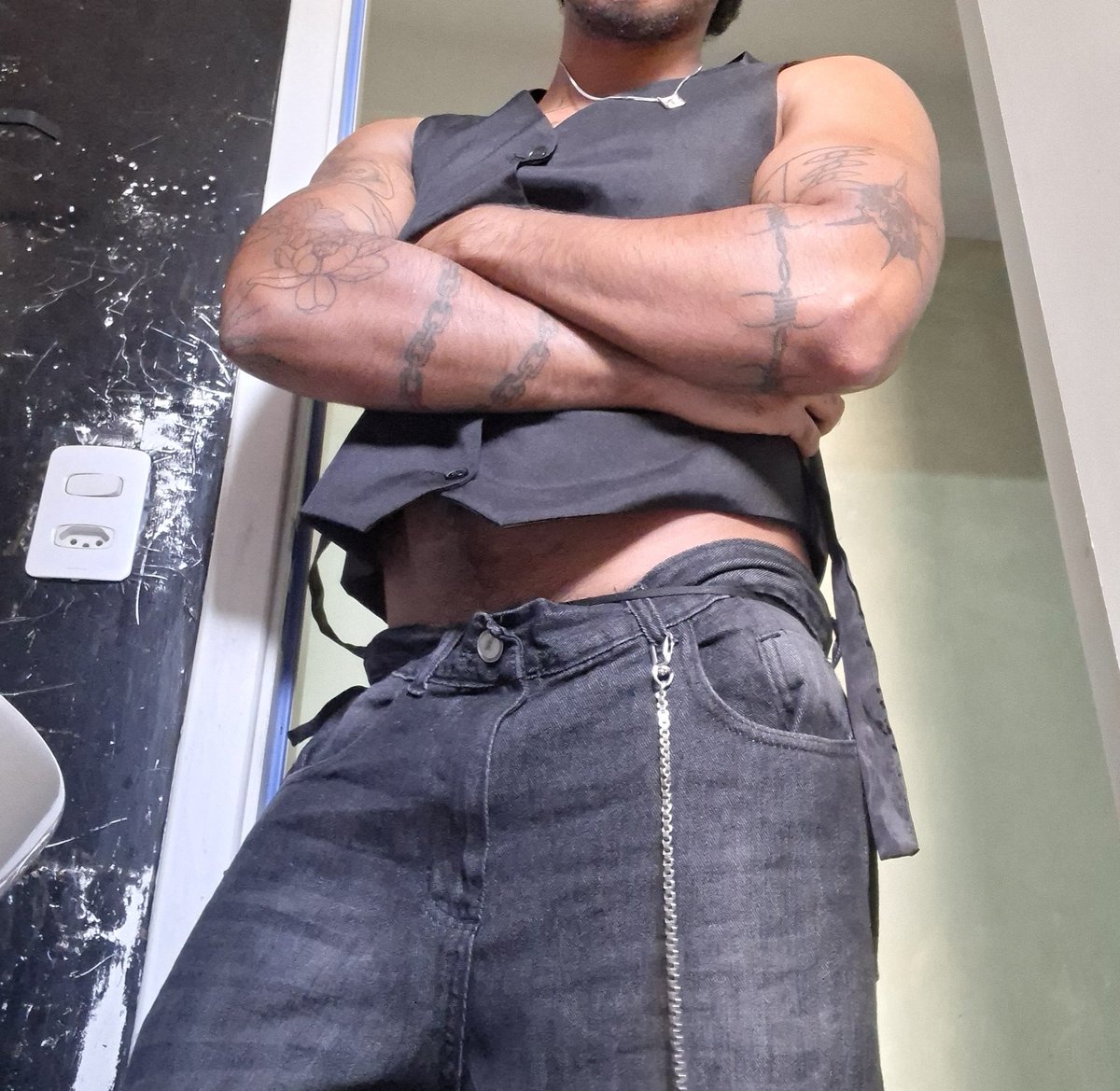 moreno ovos castanhos tweet media