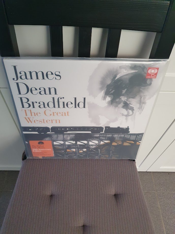 Rythmnghost's tweet image. #Recordstoreday2026 &amp;amp; Store :) 
Post 1/6 - i had to order 2 albums import so later.

#Vinylcollection