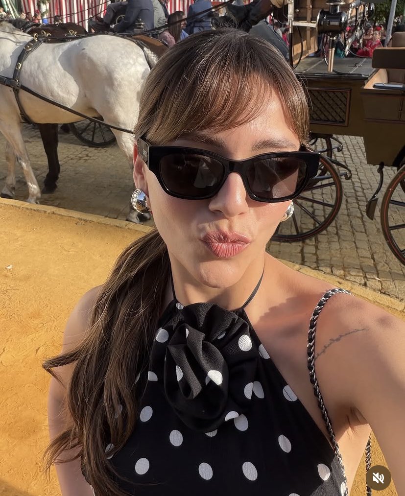 Sen dünyanın tescilli güzelimizsin zümrüt gözlüm #SılaTürkoğlu