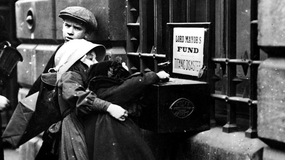 MeriaRmsTitanic's tweet image. After the sinking of the #Titanic, the 'Titanic Relief Fund' was created to support widows, orphans &amp;amp; dependents of crew members. Over £414,000 was raised in a few weeks and distributed as weekly aid or educational support. This support lasted for several years.
#Titanic114