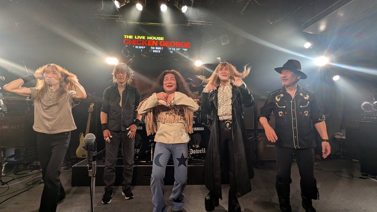 MAkuhaRINES's tweet photo. Jill岡垣日本様式美のお父さん、DioKenさんの仕草に憧れるの巻き😁
#ChaseTheRainbow
#Rainbow
#チキンジョージ https://t.co/ZZm3g9Ef5l