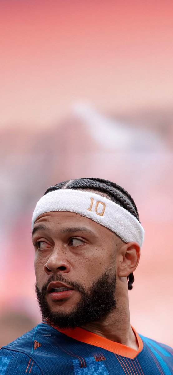 lynxchizzy's tweet image. New wallpaper 
#Memphis #Depay