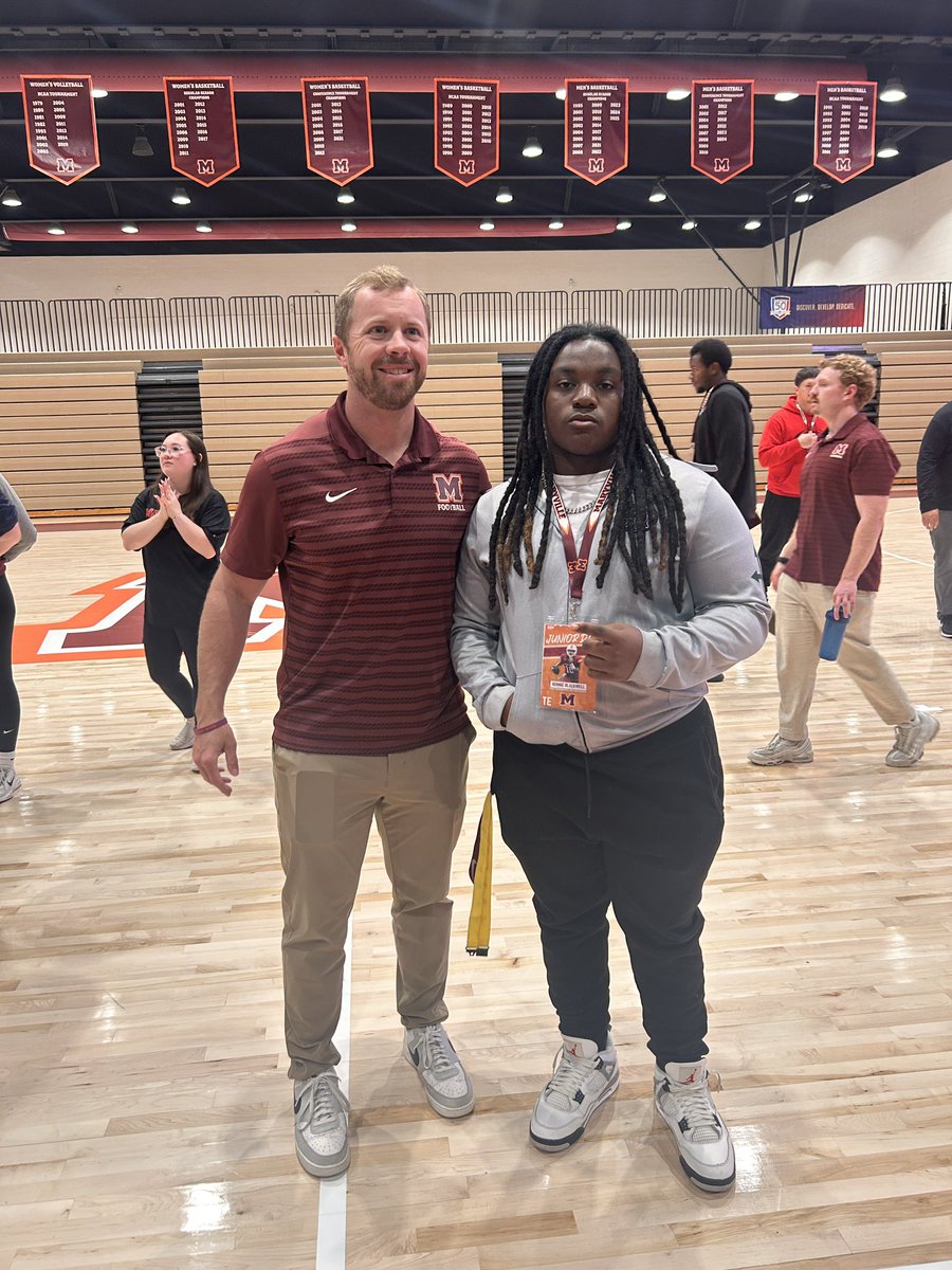 RonnieB_50's tweet photo. Thank you @MCScotsFootball @ConnorPylkas_FB for having me today!
@eugene_ban24945 @chattprepfb https://t.co/hUUbPAzoG2