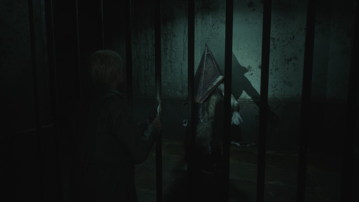 jeri_ko_'s tweet photo. Platino 98 
Silent Hill 2 Remake
Grande gioco, 44 ore, scorrono abbastanza bene a parte alcuni momenti noiosi ma niente di preoccupante, con i salvataggi manuali che permette il gioco si possono fare più finali nella stessa partita! 
#PSshare #konami #gamer #trphyhunter https://t.co/7zFVCfBCfM
