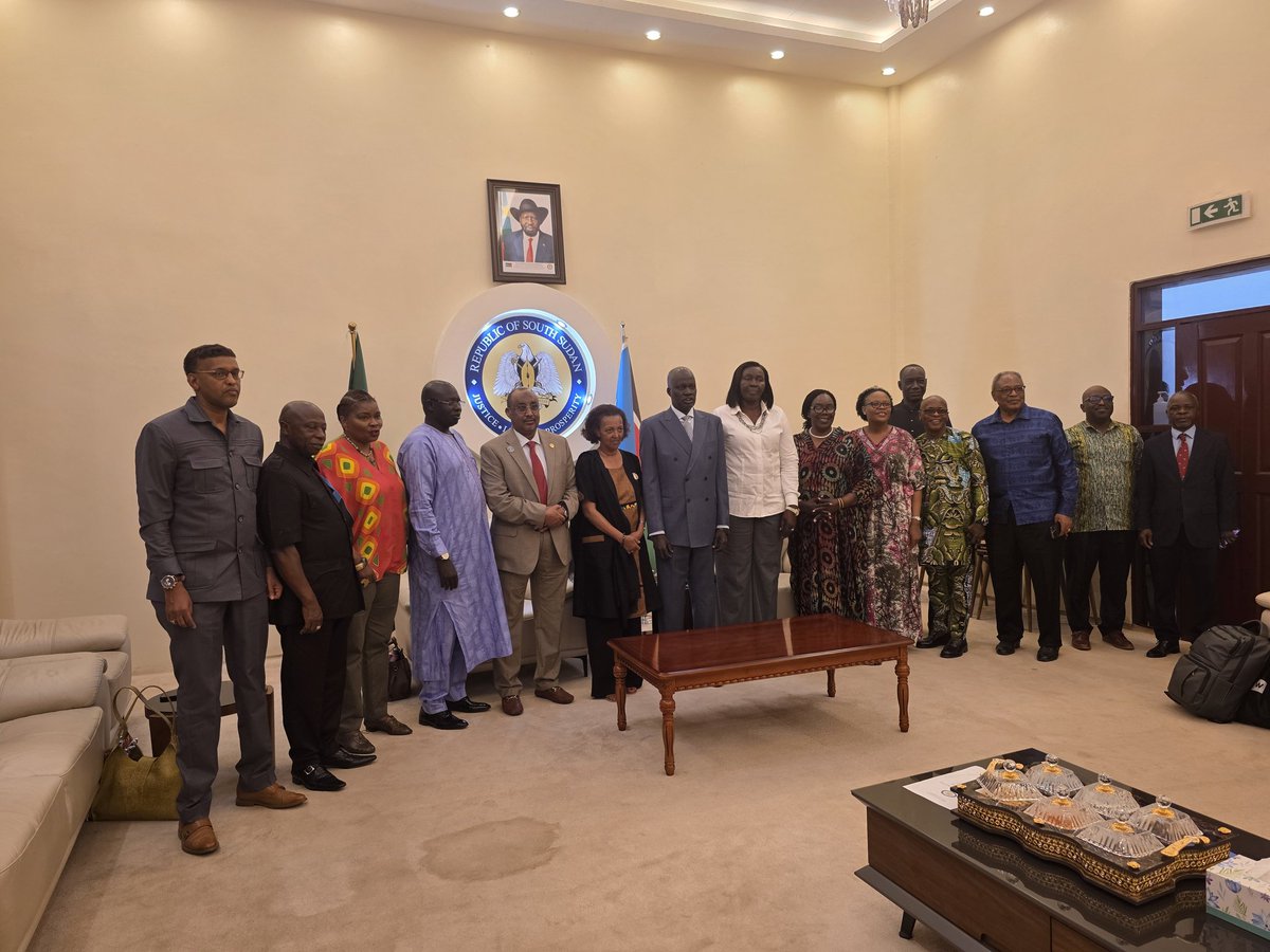aliabdiweli's tweet photo. Delegation. 
@_AfricanUnion @AUC_PAPS @NuursViews @souefmo_elamine @sayiddAli https://t.co/0Tm3Cjdpm5
