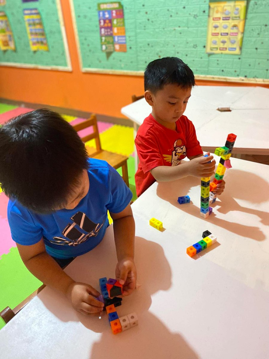 KentRidgeSchool's tweet photo. "Summer is where the fun never ends and memories are made." - Anonymous 🏝️☀️
#KRSsummerclass #Summer2026 #KentRidgeSchool
#PREschool #Summertime #SummeratKRS ❤️💛 https://t.co/Ttn9BDFDtm