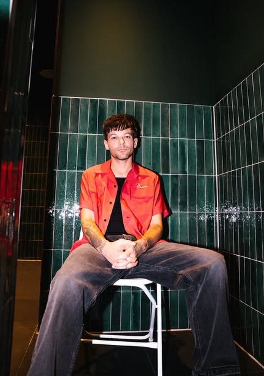 how did telle get here ໑̣ tweet media