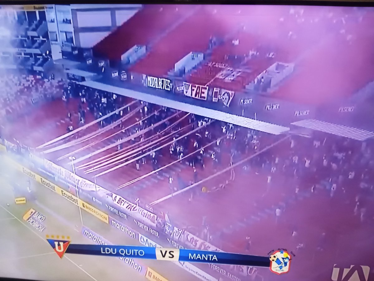 Sebas_Tan29's tweet photo. @sagfutbol Siguen intentando tapar el sol con un solo dedo al decir que Liga de Quito tiene la segunda hinchada más grande de Ecuador jajajaja

Ya nadie les cree https://t.co/GSbnNvzmBy