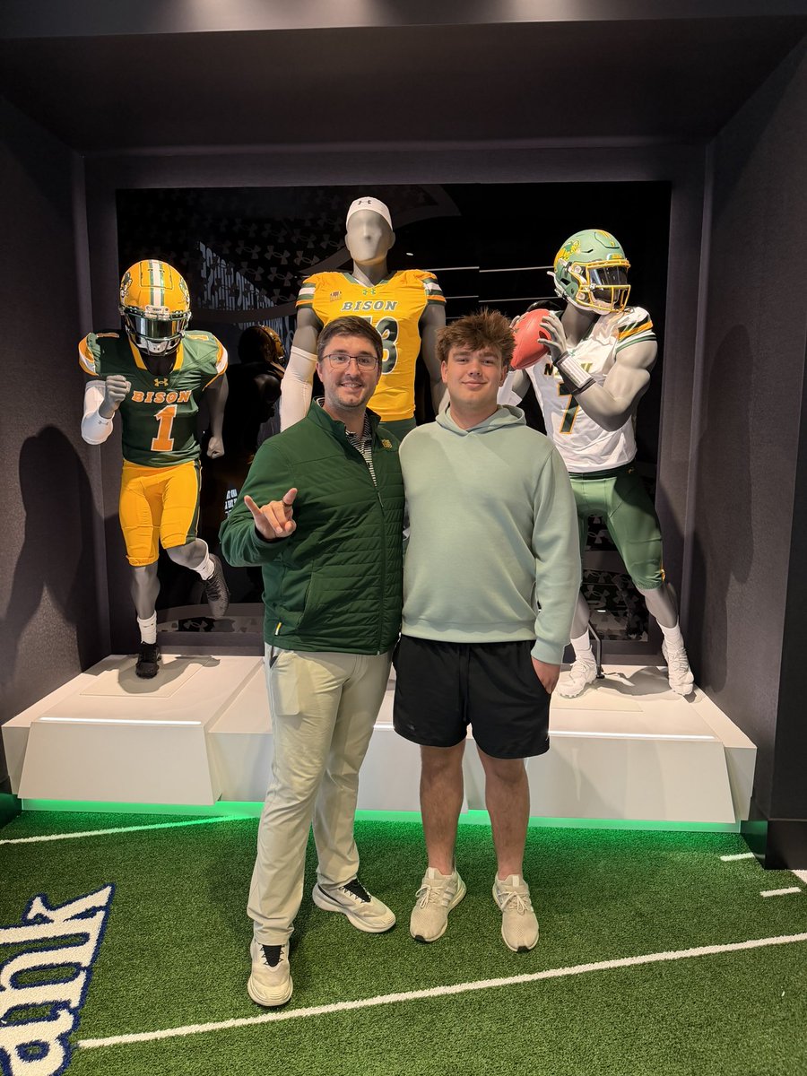 BryceVigness's tweet photo. Had an amazing day @NDSUfootball yesterday! Thank you for all the hospitality!! 

@CoachTimNDSU @FBCoachLarson @CoachChewy80 @CoachLucasNDSU @MisterLilly

@PapioLavistaFB @YoteQB16 @DanMcLa58054605 https://t.co/xmSY3OHdme