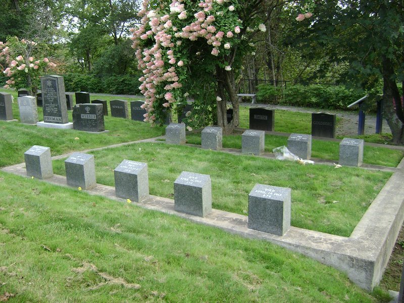 MeriaRmsTitanic's tweet image. 1st May 1912, burial of the #Titanic victims began. They will be buried in 3 cemeteries in #Halifax: Fairview Lawn, Mount Olivet and Baron de Hirsch.
#Titanic114 #RMSTitanic #Titanic2026 #TitanicTimeline #TitanicAnniversary #OTD