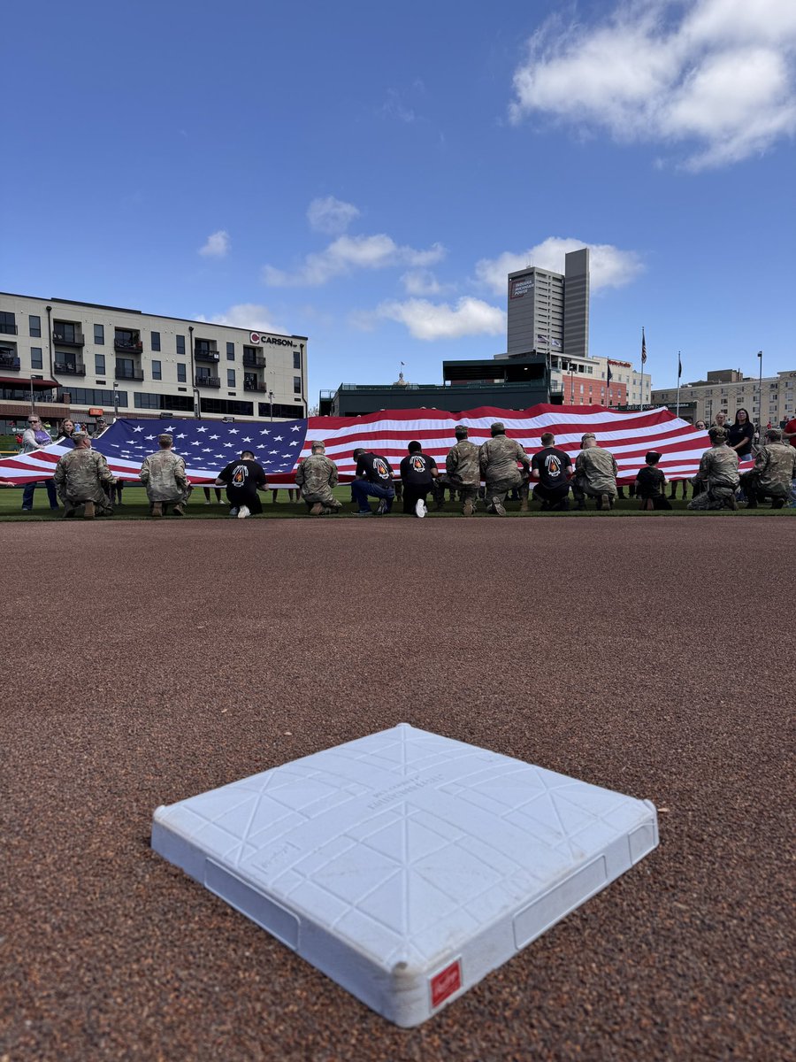 TinCaps's tweet image. #Home 🇺🇸