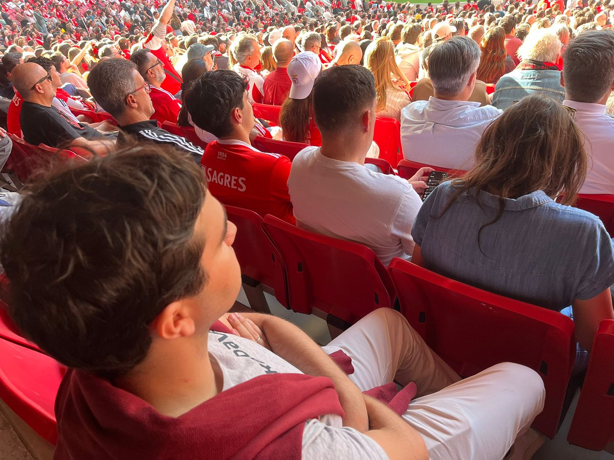 Benfica Independente tweet media