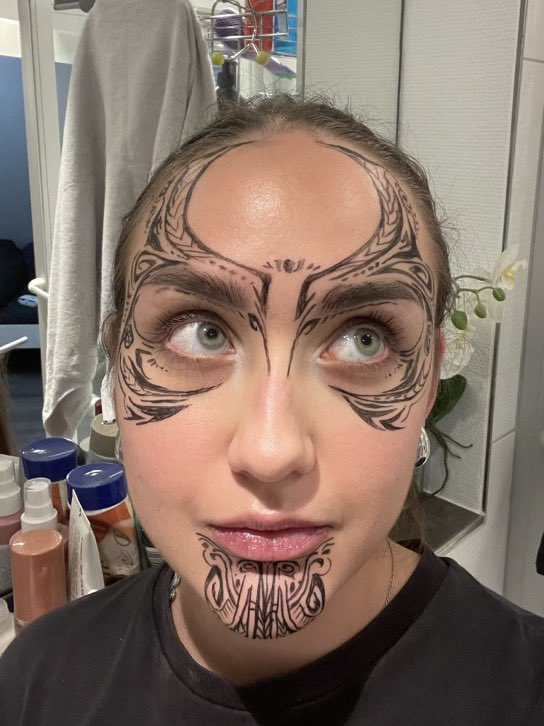 vee 🪷 tweet media