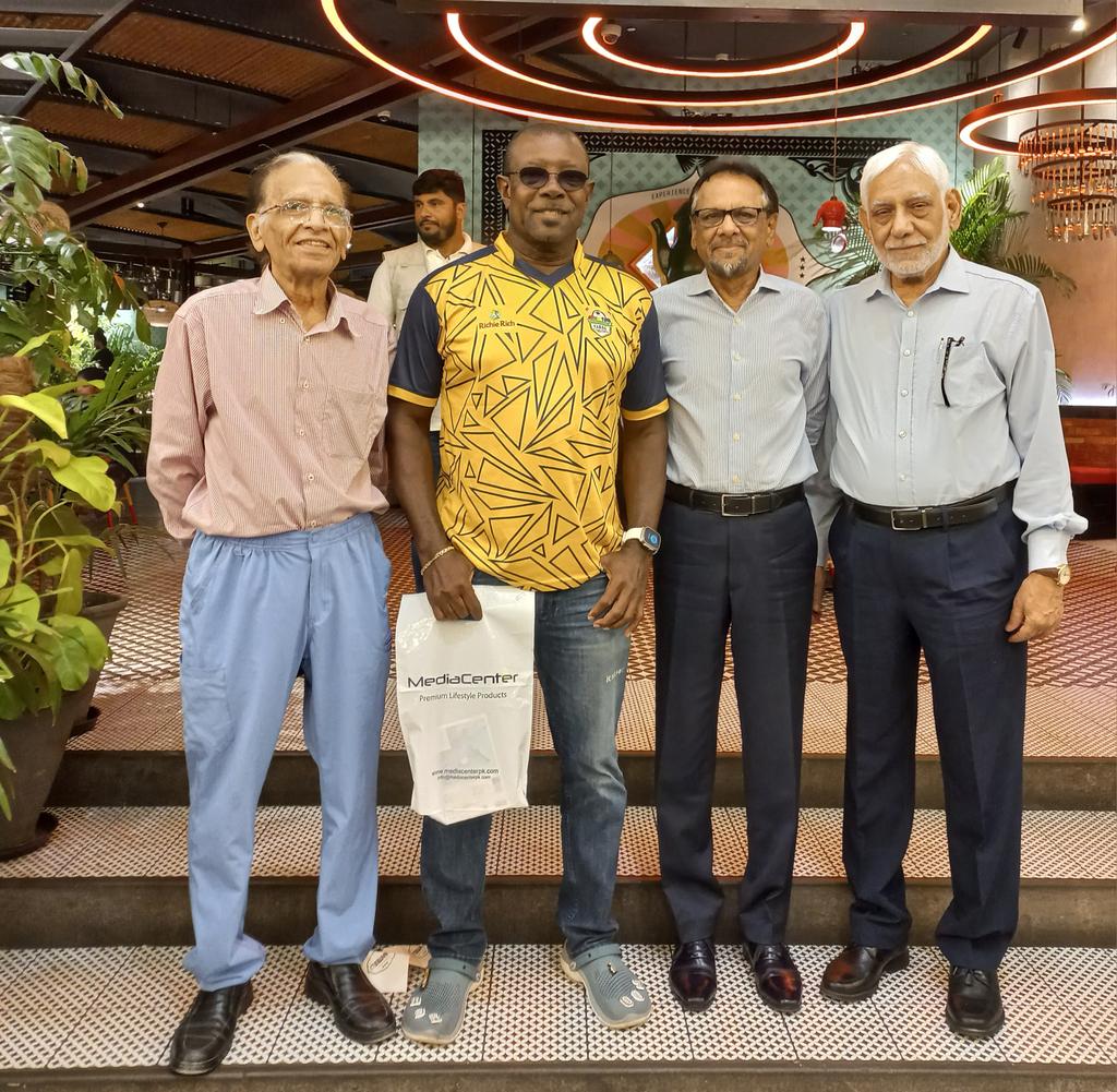 Qamar Ahmed tweet media