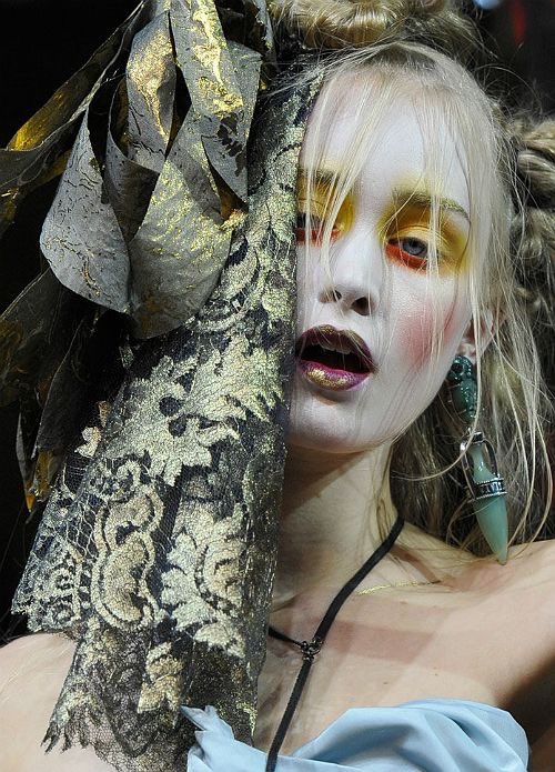 DvilCouture's tweet image. Vivienne Westwood Spring Summer 2012