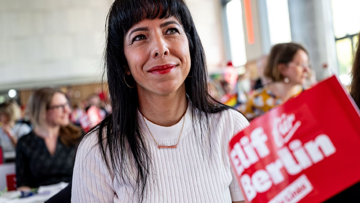 welt's tweet image. „Das Rote Rathaus muss endlich wirklich rot werden“ – Die Linke läuft sich für Berlin-Wahl warm to.welt.de/w5U5yLp