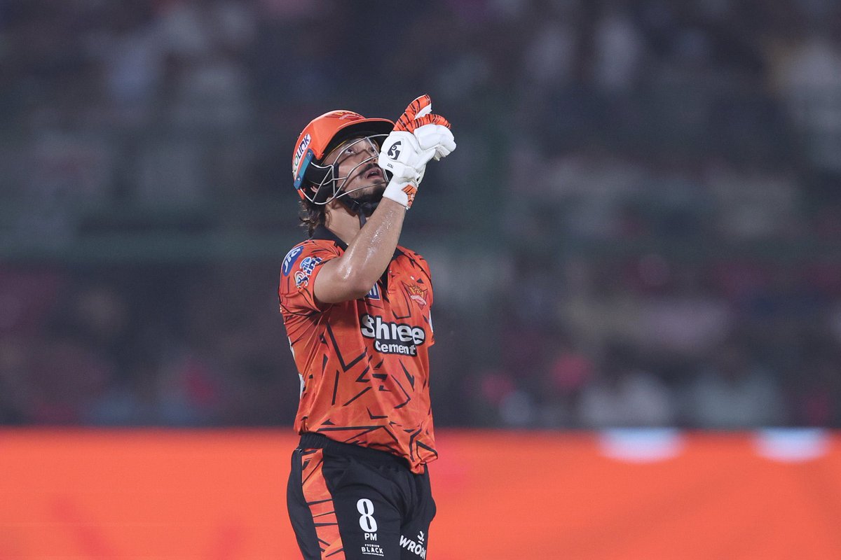 AakashCric's tweet photo. Saturday insanity in the IPL

KL Rahul 152*(67)
Vaibhav Suryavanshi 103(37)
Nitish Rana 91(44)
Prabhsimran Singh 76(26)
Ishan Kishan 74(31)
Shreyas Iyer 71*(36)
Abhishek Sharma 57(29)
Dhruv Jurel 51(35)
Priyansh Arya 43(17)

Best and worst knock of this run fest? https://t.co/U2Z13OXFt1