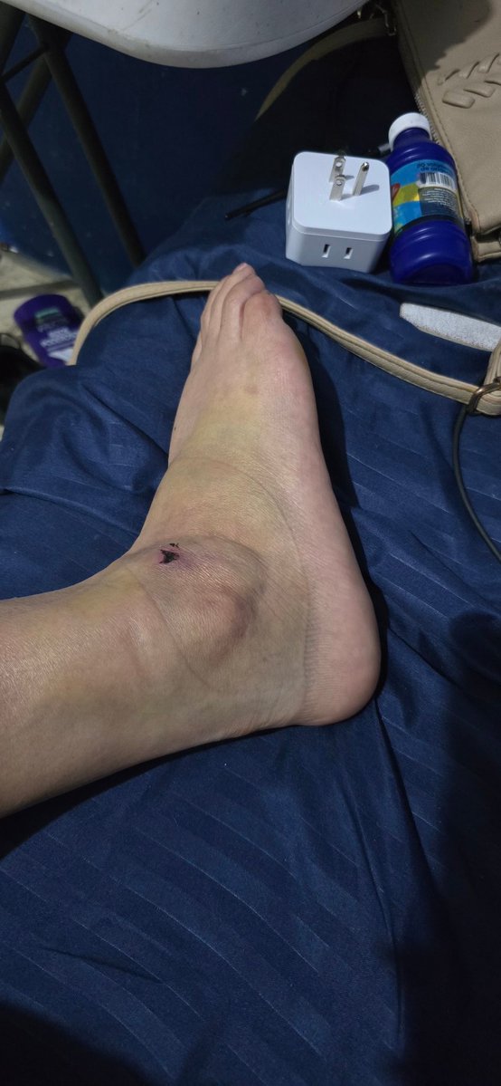 • K a t h • 😘 tweet media