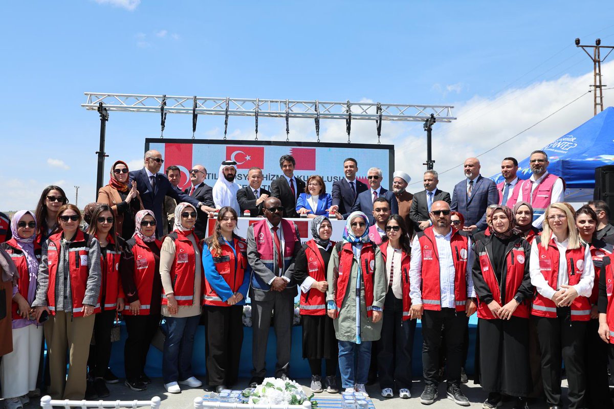 Zehra Ünal tweet media