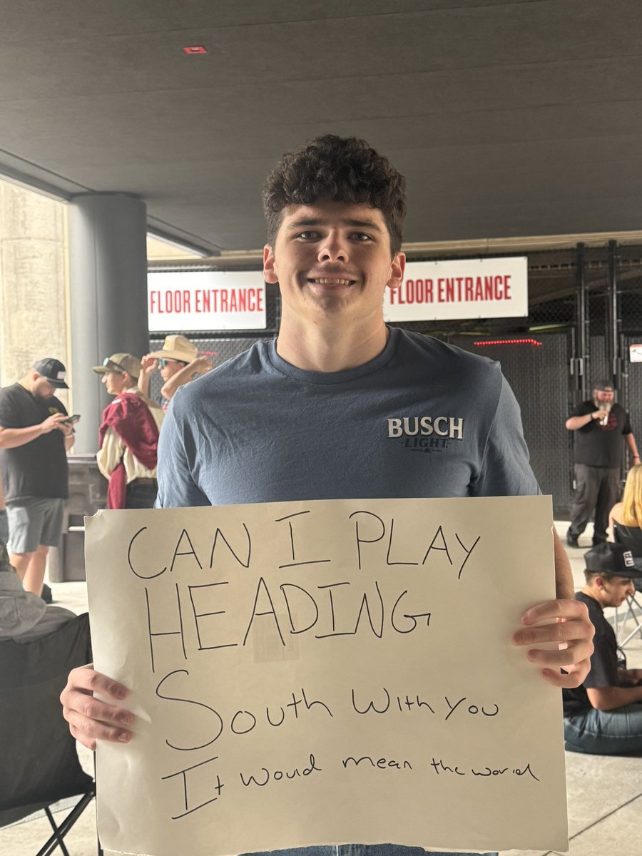 Putmeincoach tweet media