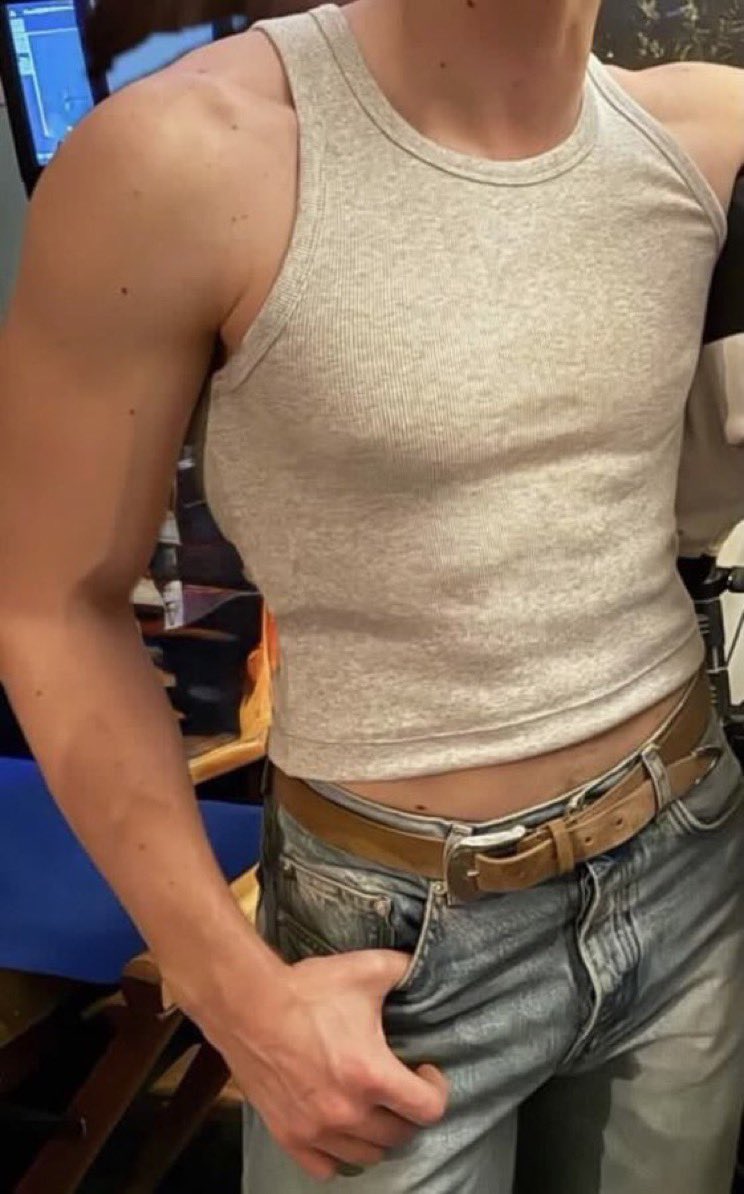 alana #1 carla’s song truther tweet media