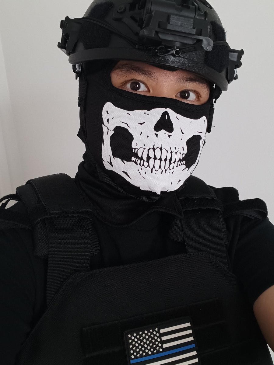 bluesniper0's tweet image. Stay tactical, stay violent, keep it black, keep it dark military running each mission with hard sweat and resolute dedication. ☑️⬆️
#darkmilitary #tactical #blackops #soldierboy #SWAT #maskedman