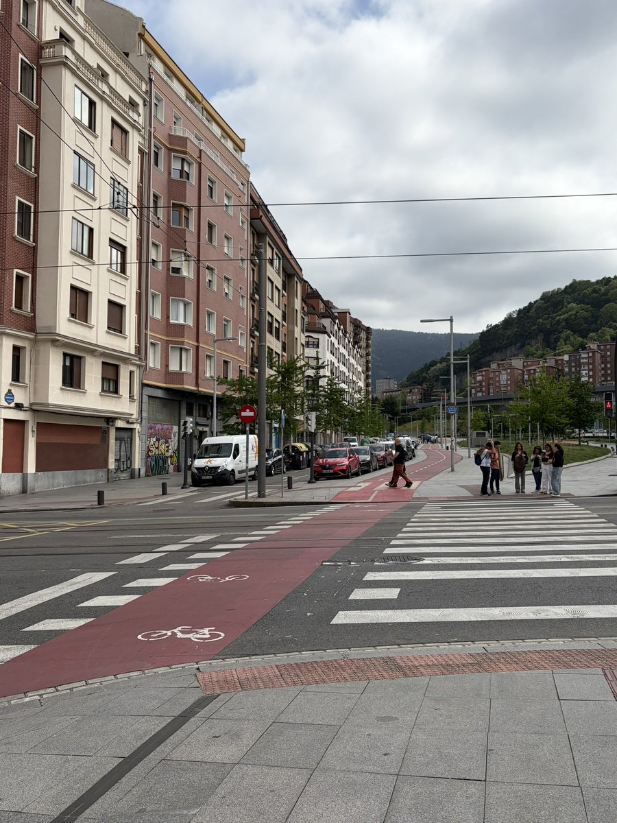 Катя в Лягушатии tweet media