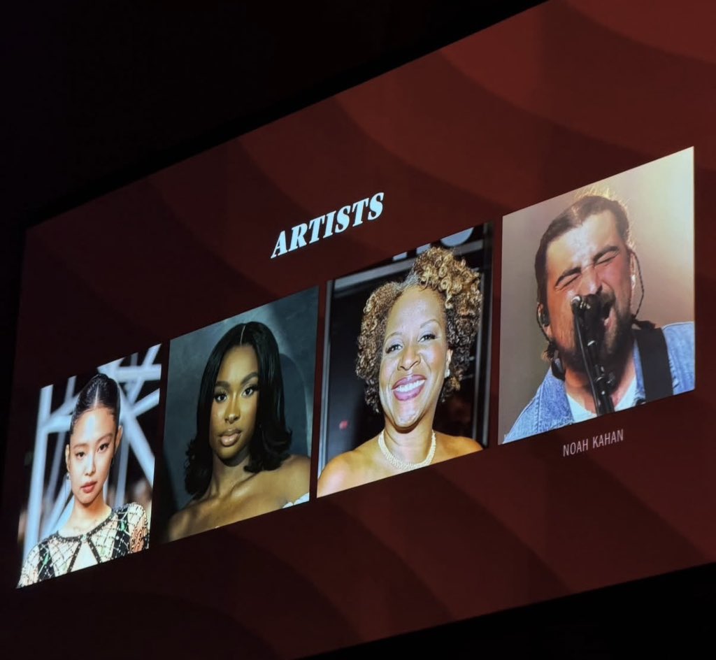 JENNIE on TIME 100 GALA Screen as one of the most influential artist of 2026, she’s the first k-pop soloist to be honored as an artist.