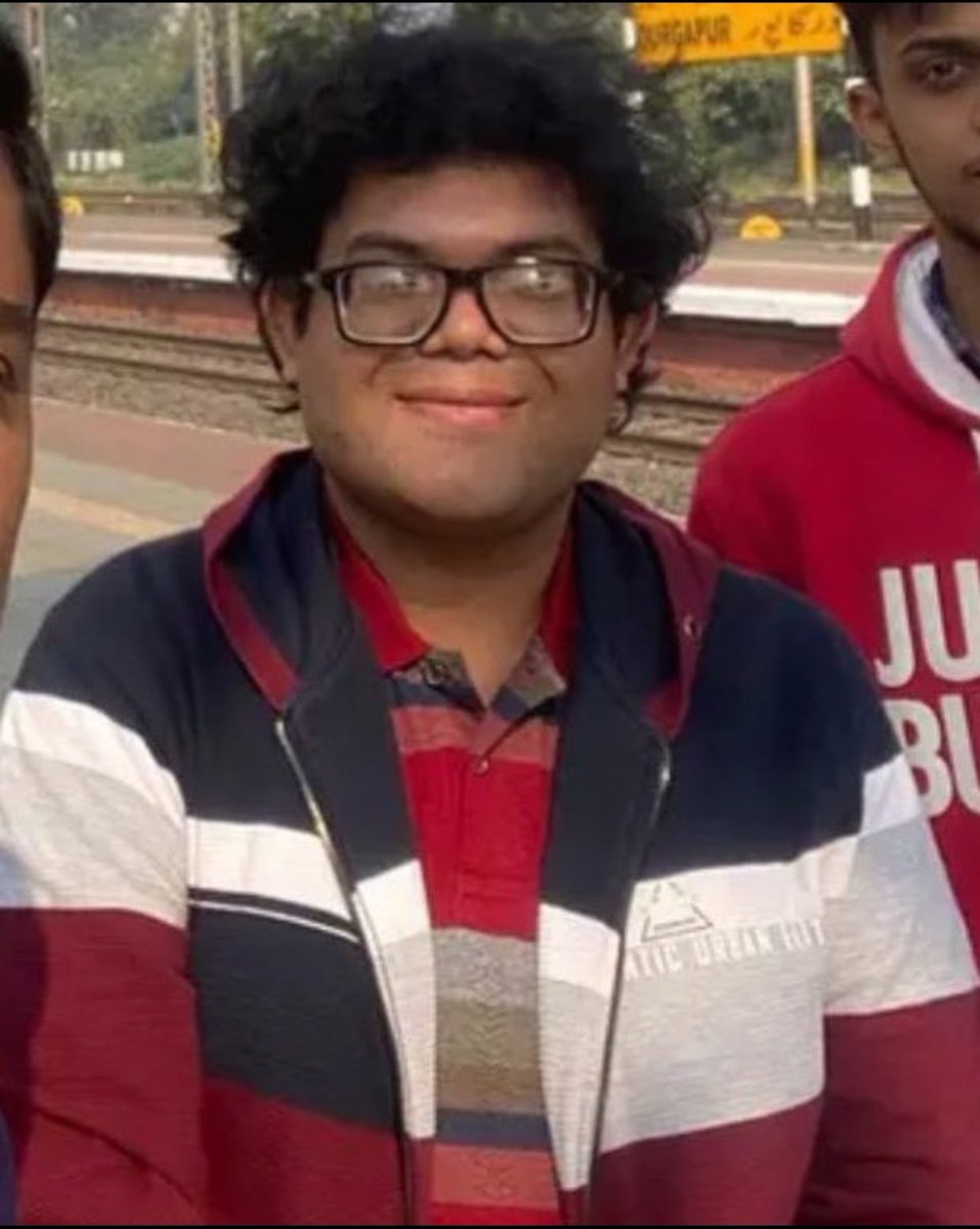 Whö_Ām_Î ⚔️ tweet media