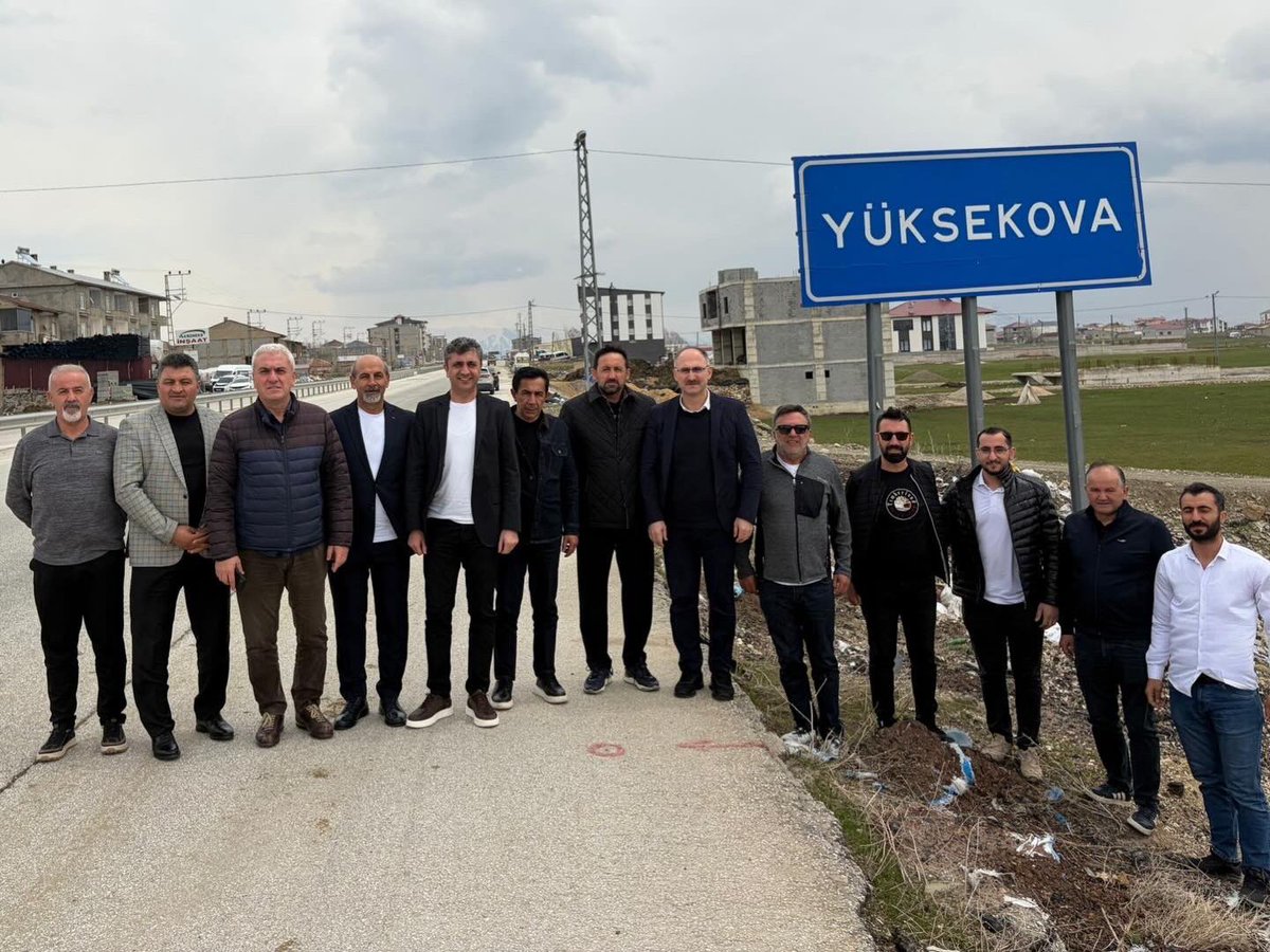 kayakfed's tweet photo. Türkiye Kayak Federasyonu, Doğu Anadolu ziyareti kapsamında Yüksekova’da kayak ailesiyle bir araya geldi. https://t.co/F4krDjhCaD