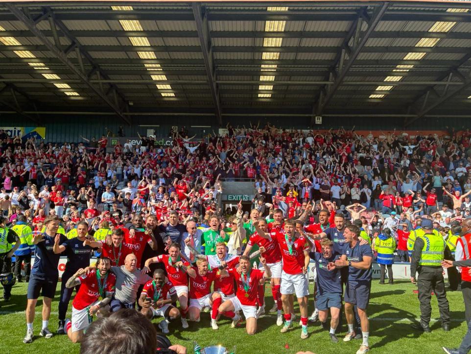 Mark Gradwell ⚽️🔴⚪️🔴⚪️☮️✌️🌸 tweet media