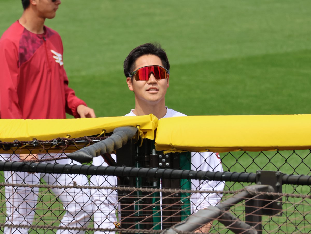 🍒🍌 tweet media